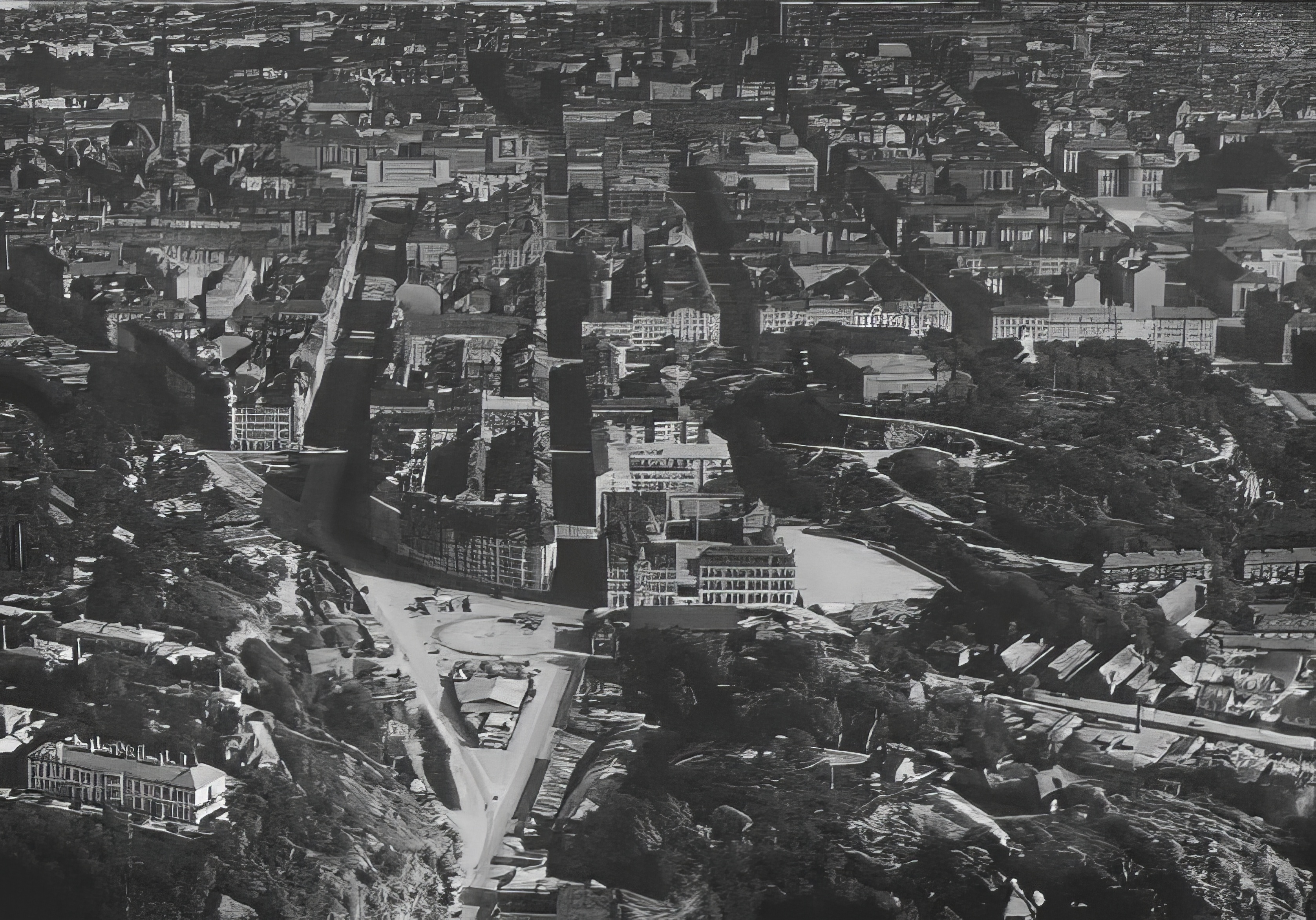 Flygfoto över Roslagstull med vår fastighet i mitten.